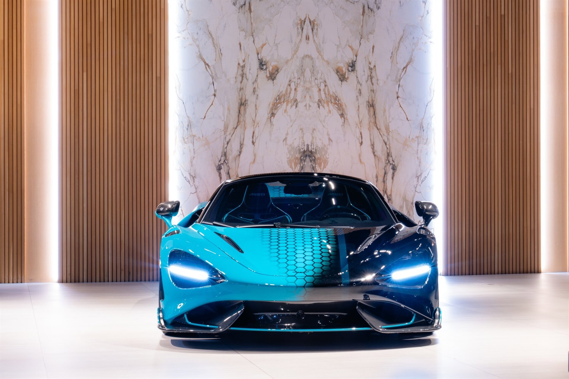 Used 2022 McLaren 765LT RWD image 3