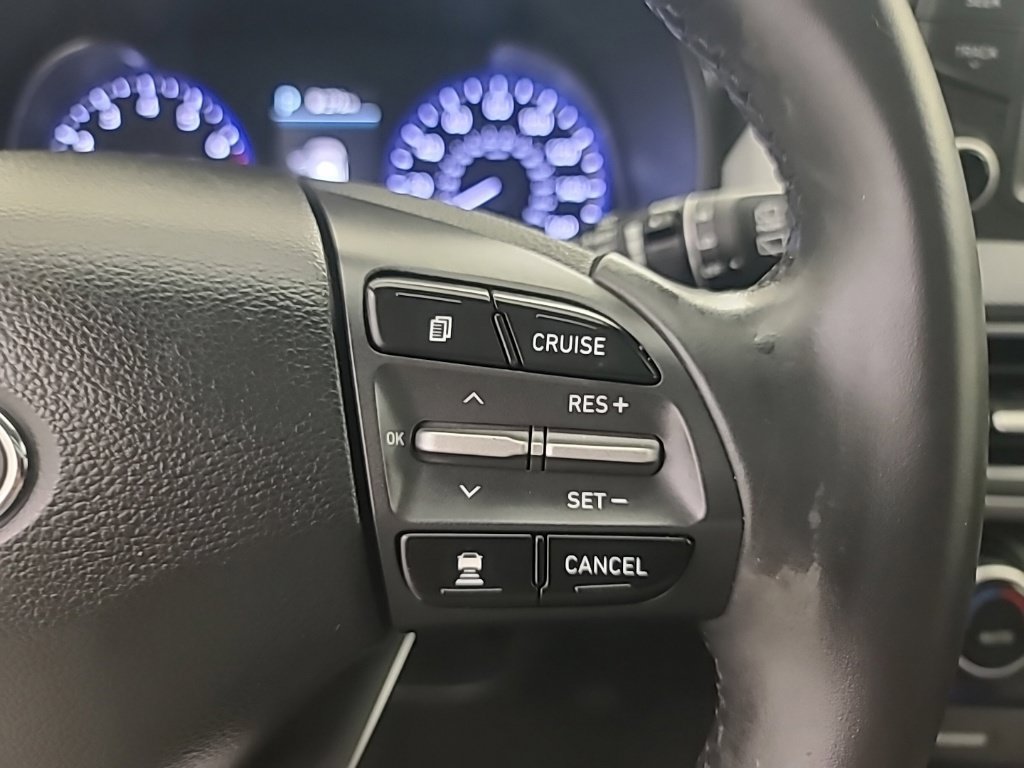 Used 2020 Hyundai Kona Ultimate AWD/4WD image 30