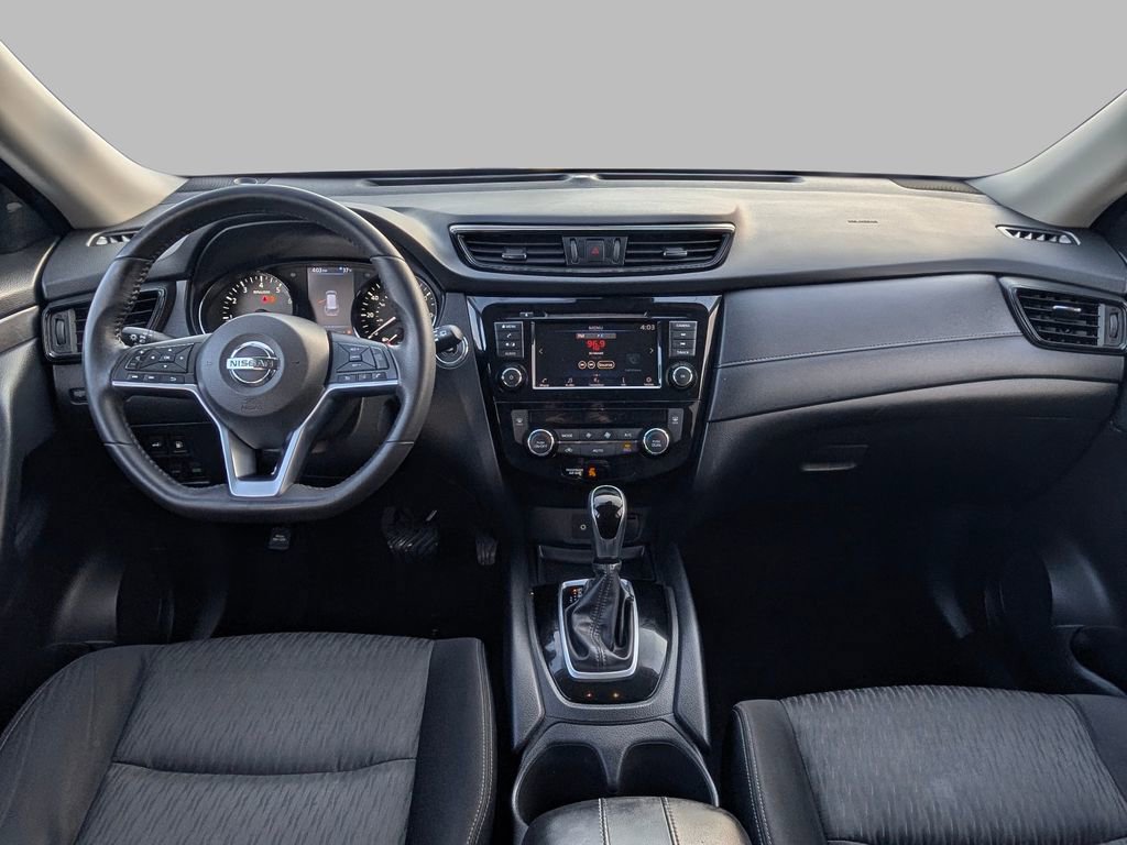 Used 2019 Nissan Rogue SV image 18