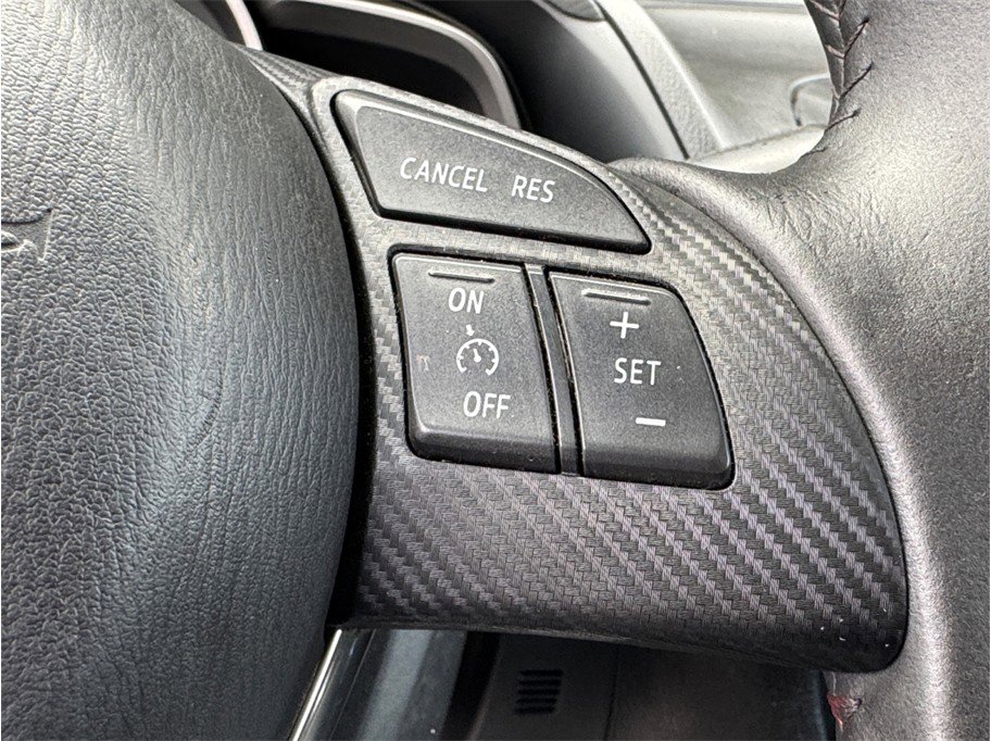 Used 2015 MAZDA MAZDA3 i Touring image 14
