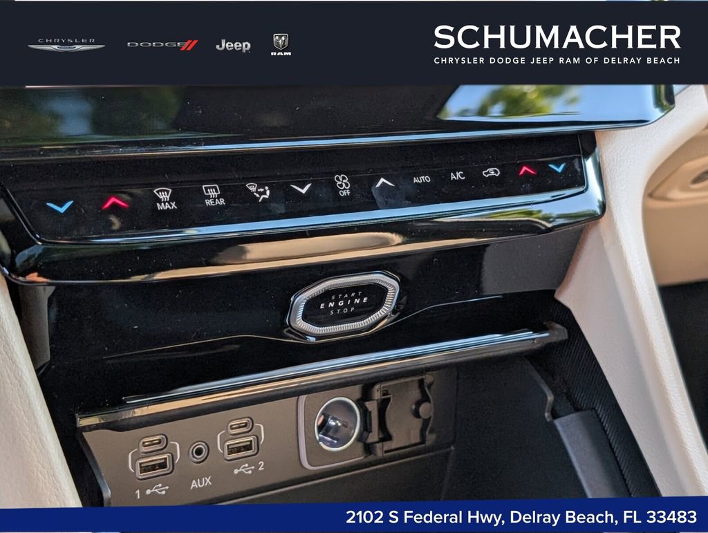 New 2026 Jeep Grand Cherokee L Limited RWD image 19
