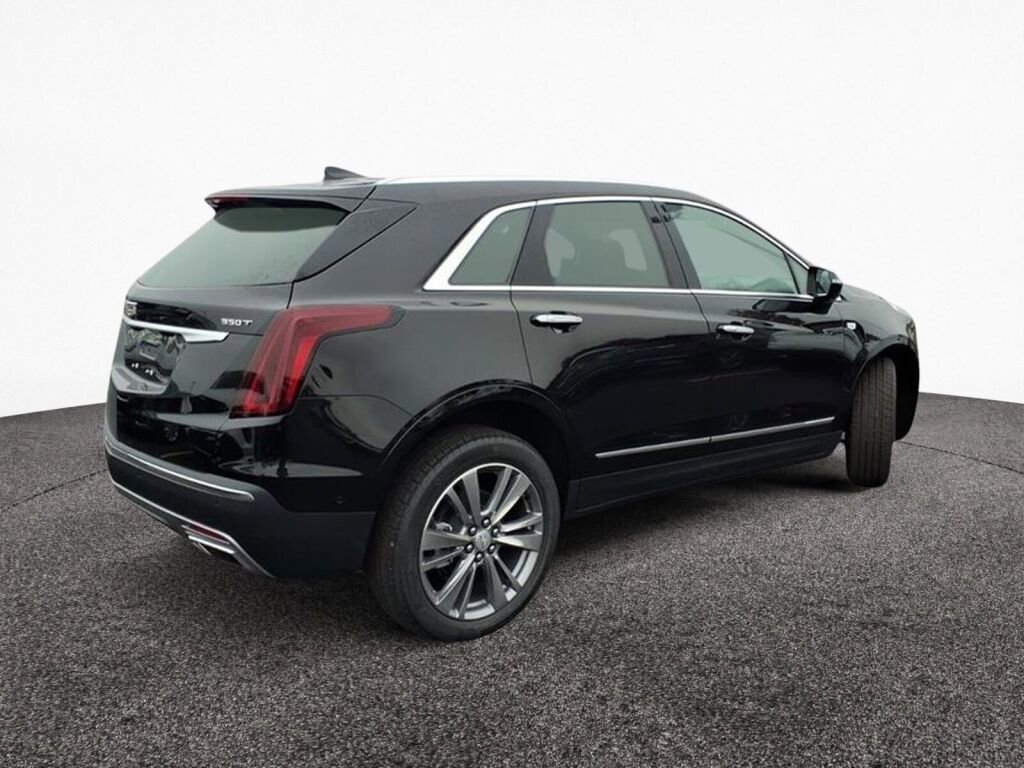 New 2025 Cadillac XT5 Premium Luxury w/ Technology Package image 3