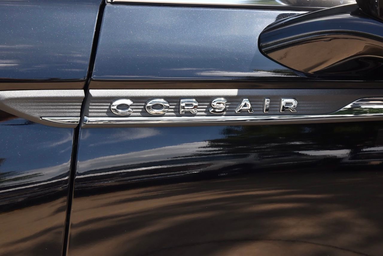 Used 2022 Lincoln Corsair FWD w/ Premium Package image 41