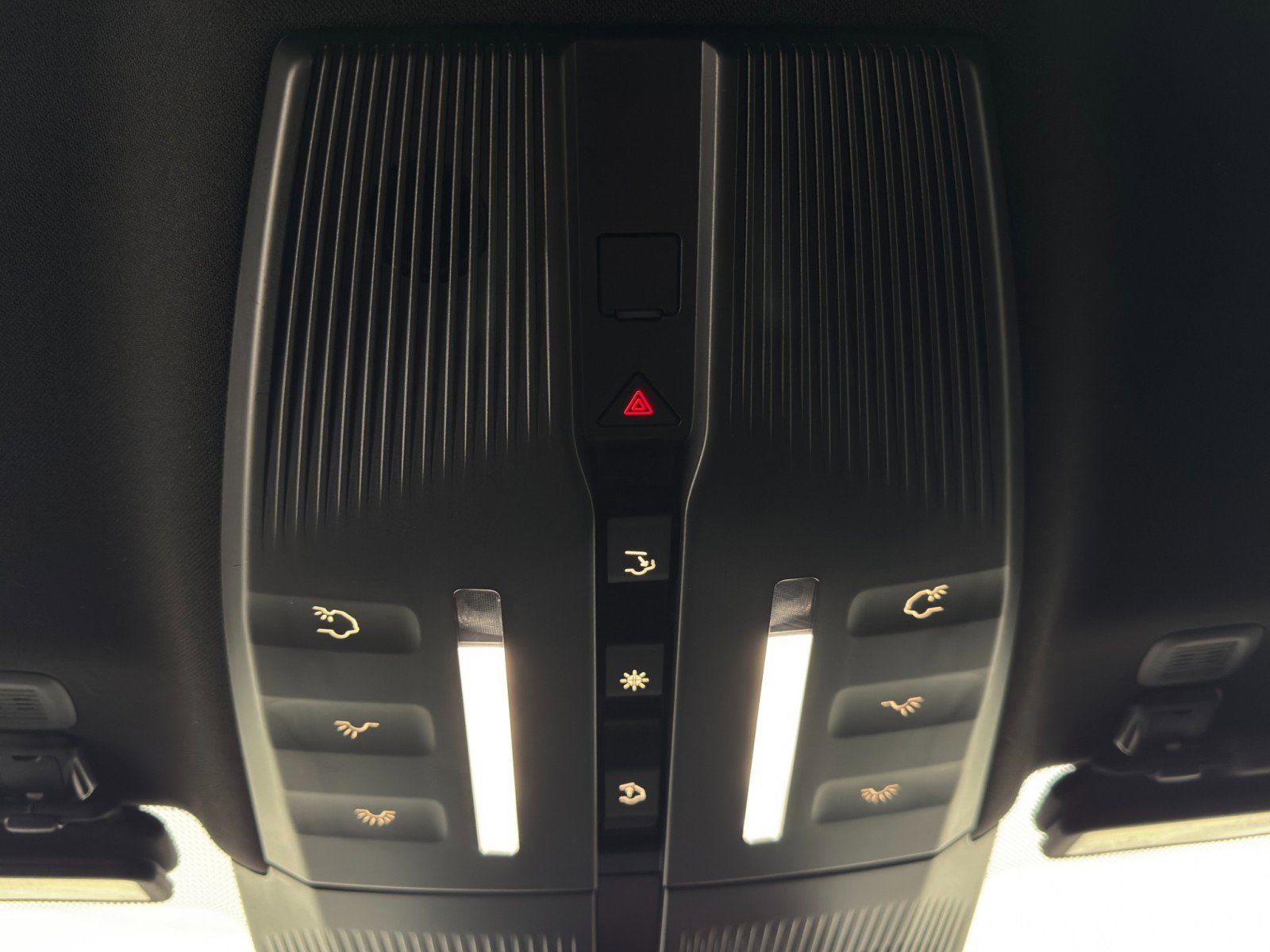 Used 2023 Fisker Ocean One image 30