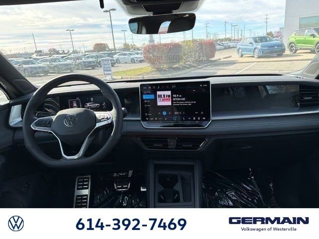 New 2026 Volkswagen Tiguan SE R-Line image 19