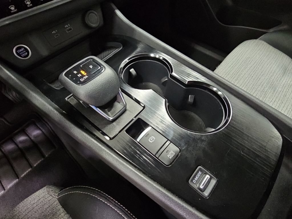 Used 2023 Nissan Rogue SV FWD image 20