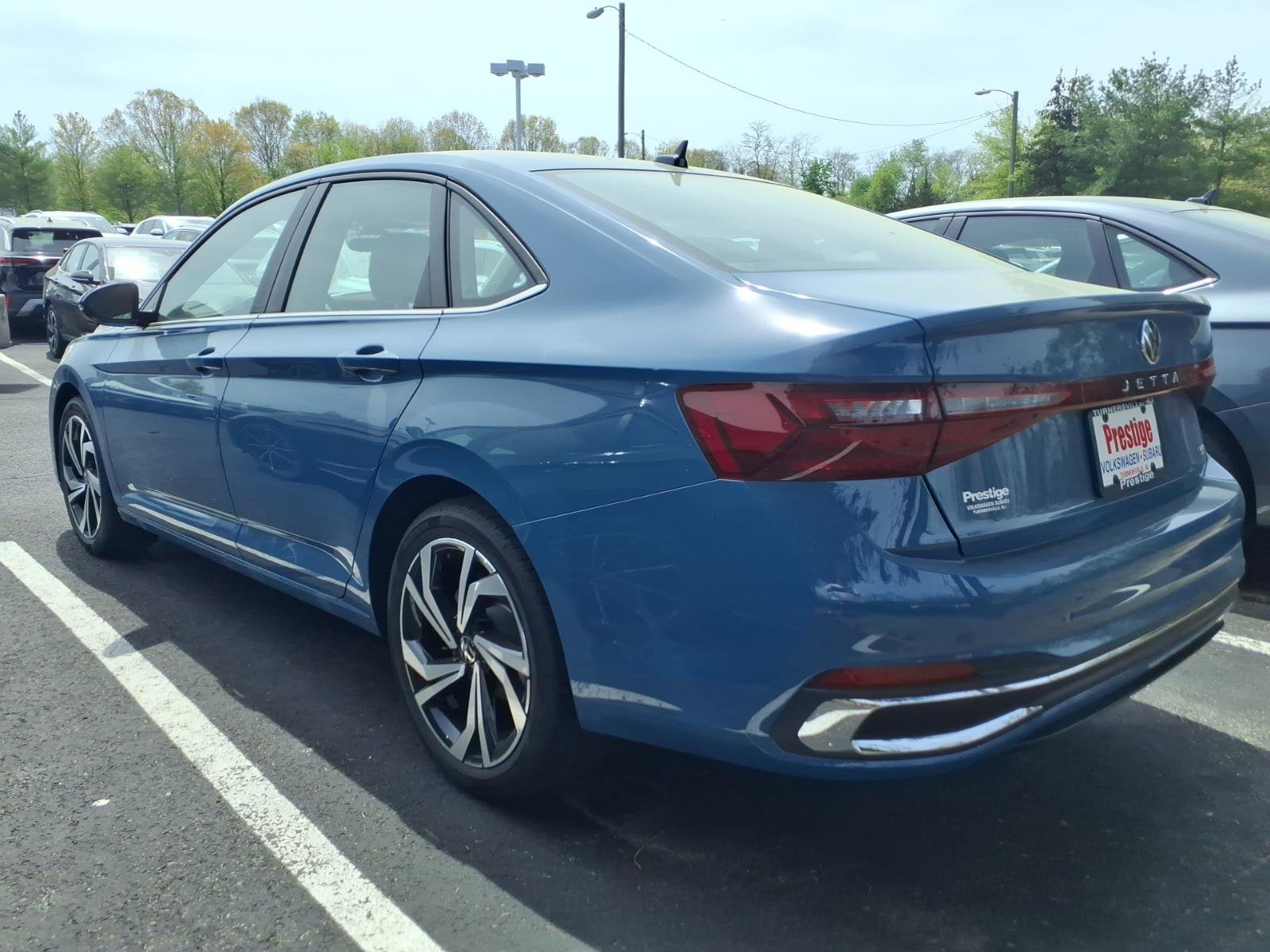 New 2026 Volkswagen Jetta SEL image 3