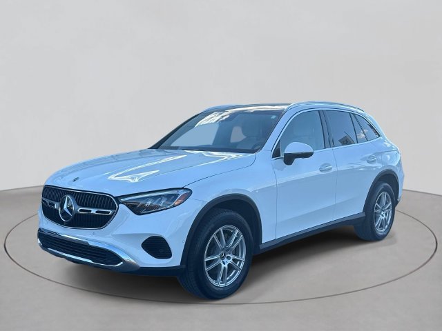 Used 2023 Mercedes-Benz GLC 300 4MATIC image 33
