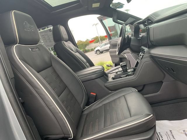 Used 2023 GMC Sierra 1500 AT4X w/ AT4X AEV Edition AWD/4WD image 14