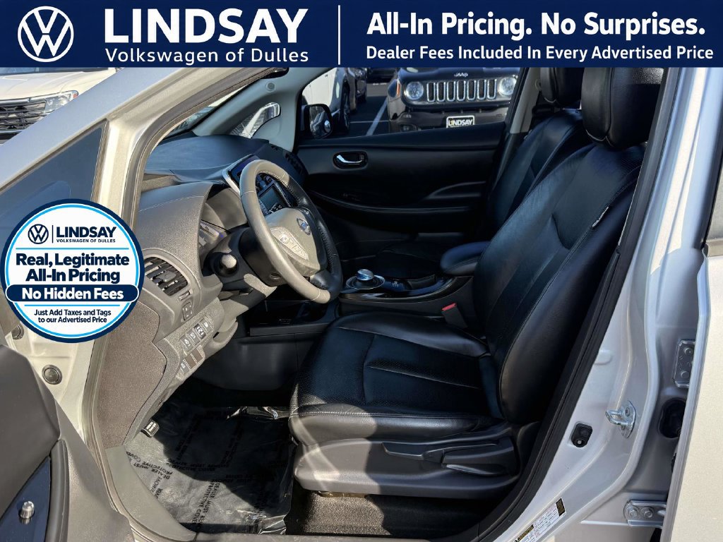 Used 2017 Nissan Leaf SL w/ Premium Package FWD image 11