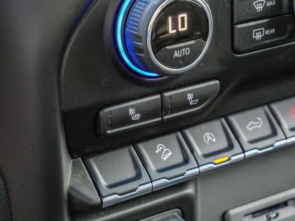 Used 2021 Chevrolet Silverado 1500 LT w/ Texas Edition Plus image 31