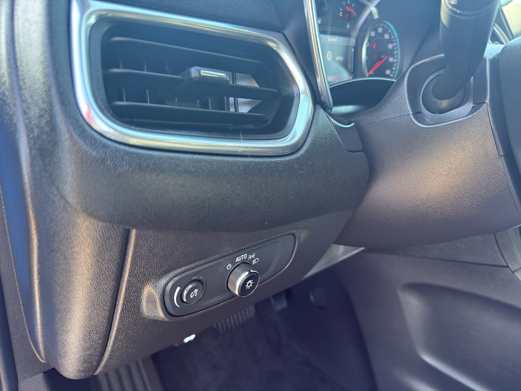 Used 2024 Chevrolet Equinox LT image 14