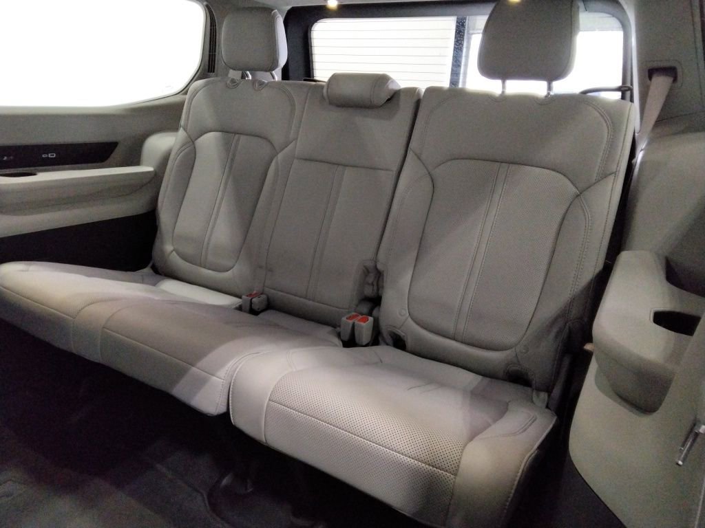 Used 2023 Jeep Wagoneer Series II w/ Premium Group I image 42