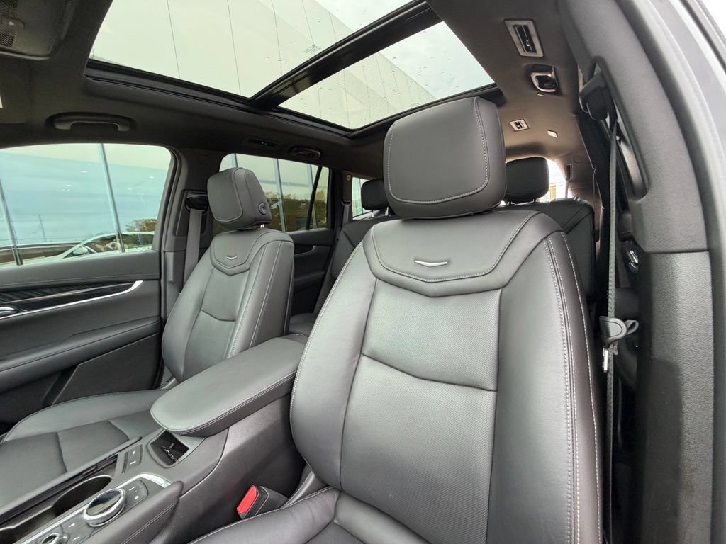 Used 2020 Cadillac XT6 Premium Luxury FWD image 15
