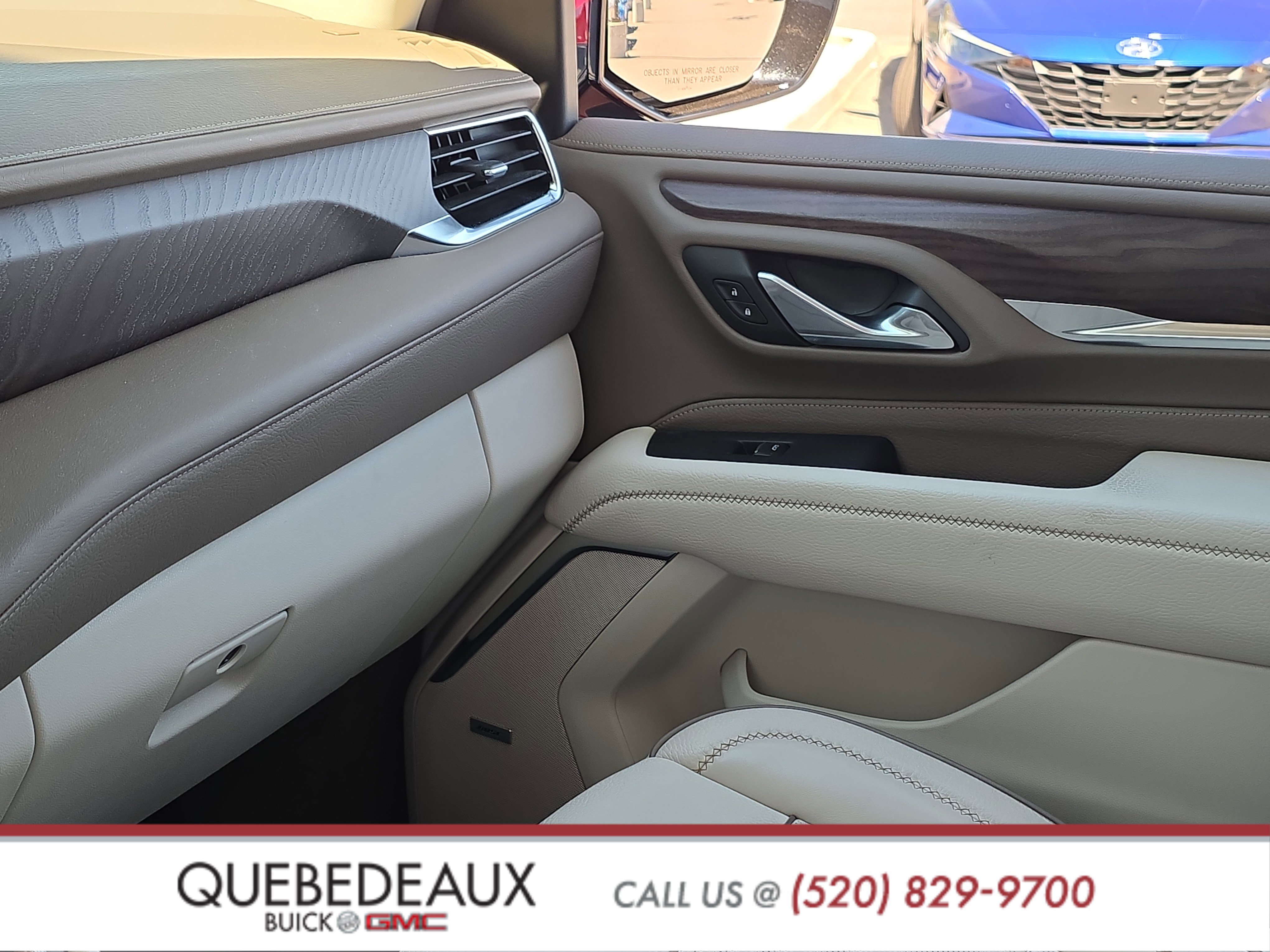 Used 2024 GMC Yukon Denali w/ Denali Reserve Package image 29