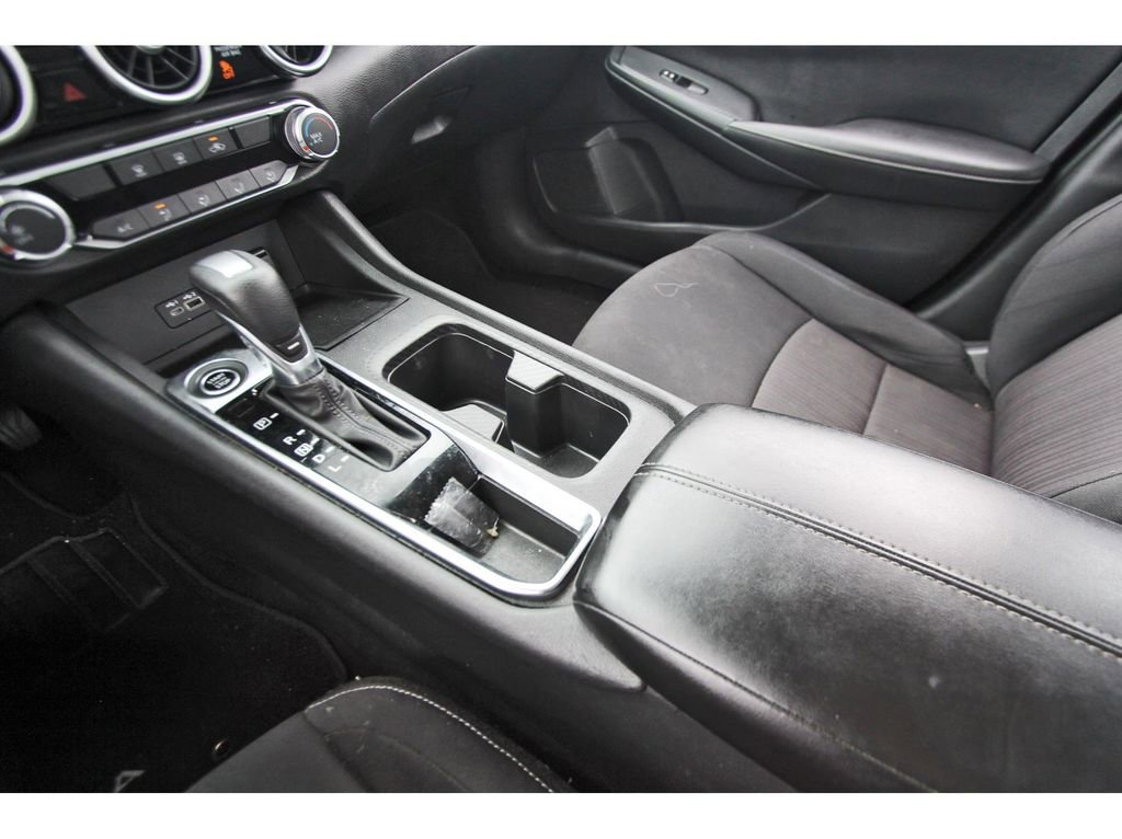 Used 2022 Nissan Sentra SV FWD image 20