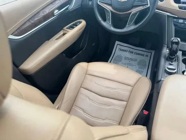Used 2024 Cadillac XT5 Premium Luxury w/ Platinum Package AWD/4WD image 22