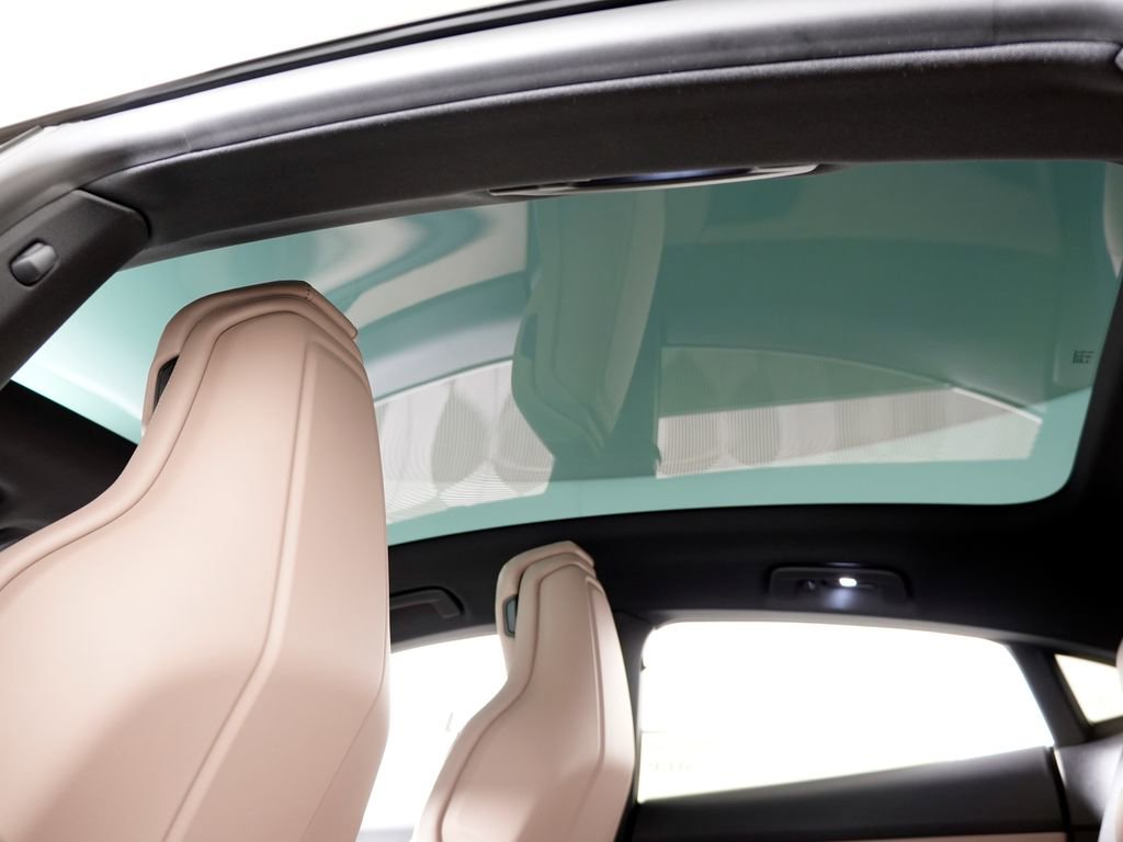 Certified 2022 Porsche Taycan 4S image 19