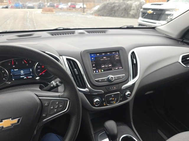 Used 2024 Chevrolet Equinox LS w/ LS Convenience Package image 12