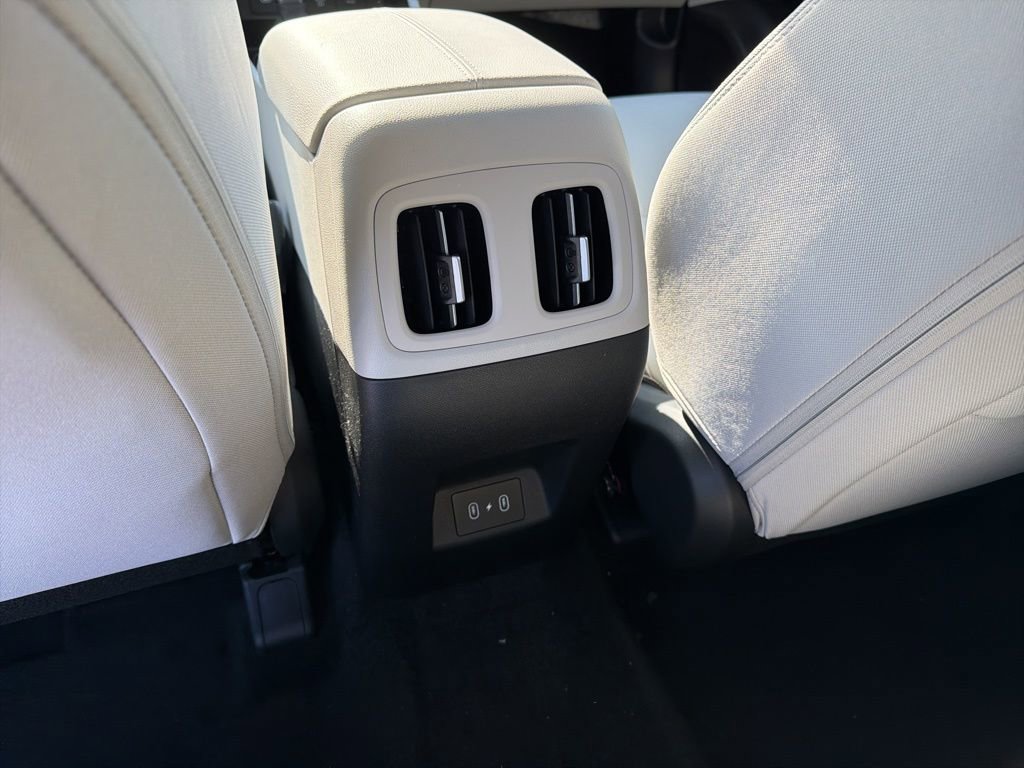 New 2026 Hyundai Tucson SEL image 17