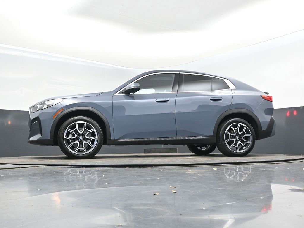 Used 2025 BMW X2 xDrive28i image 39