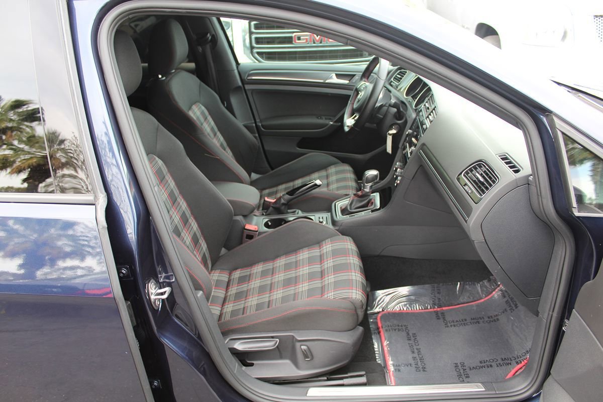 Used 2018 Volkswagen GTI S image 22