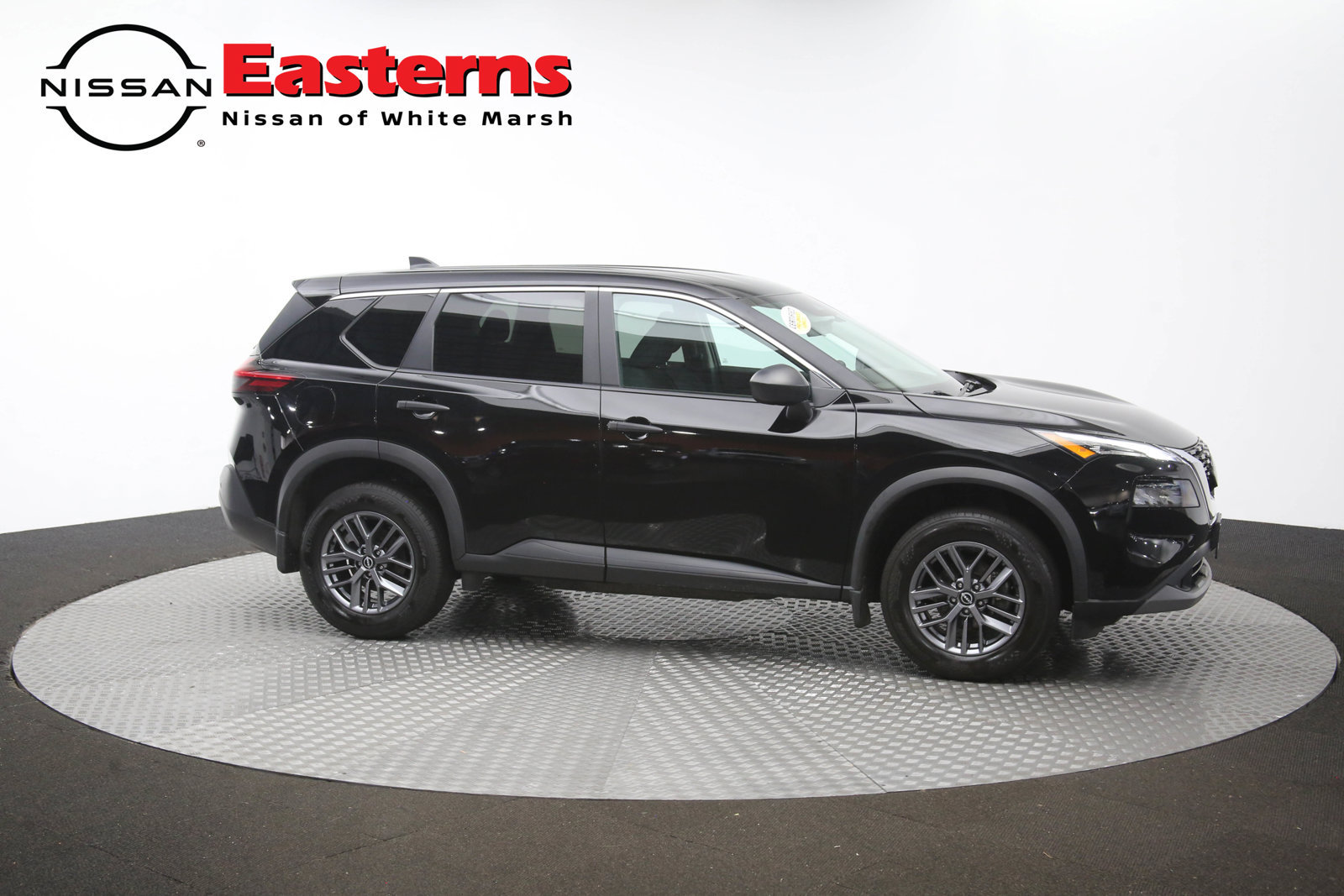 Used 2023 Nissan Rogue S AWD/4WD image 43
