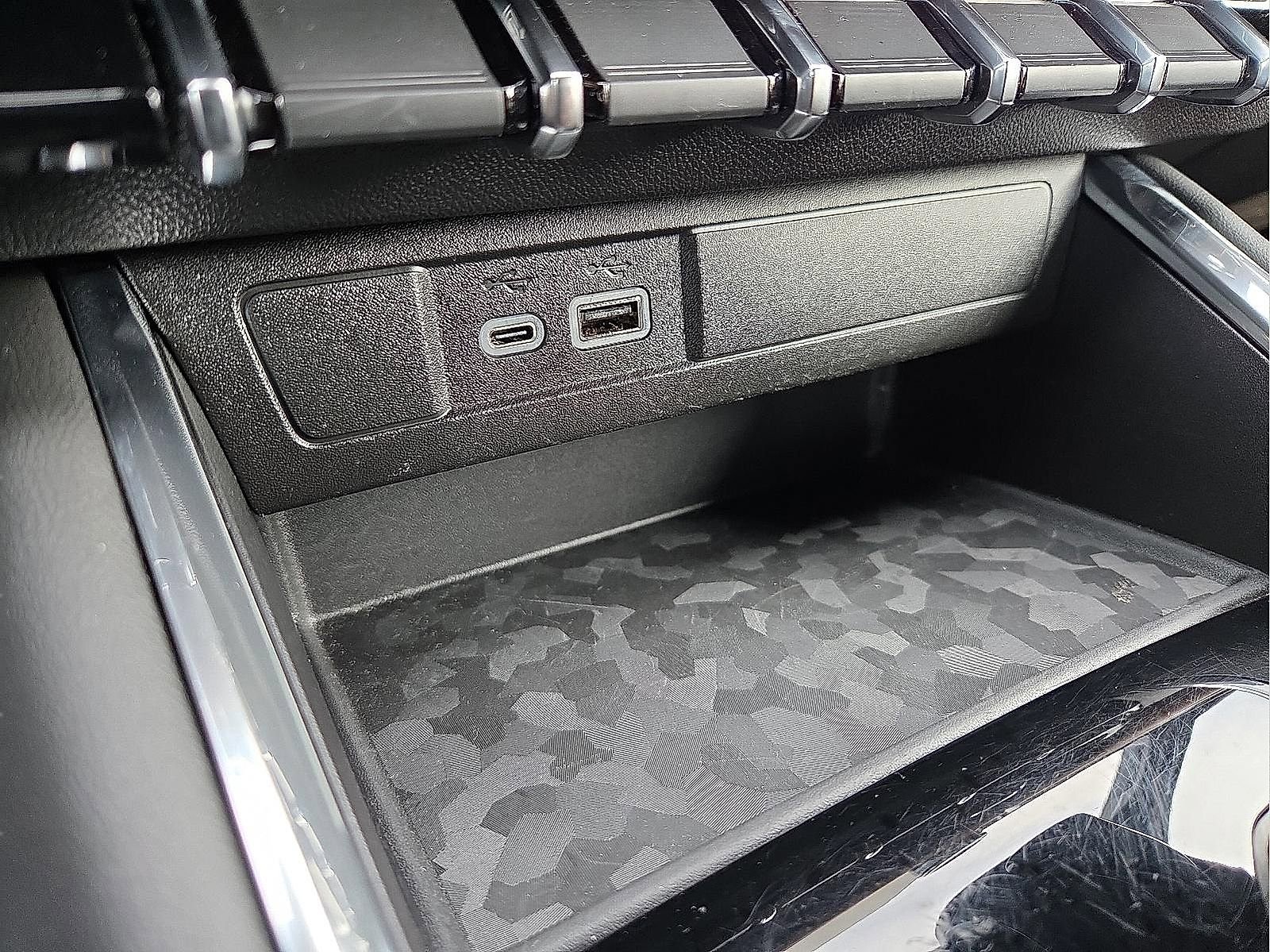 Used 2026 GMC Canyon AT4 image 20