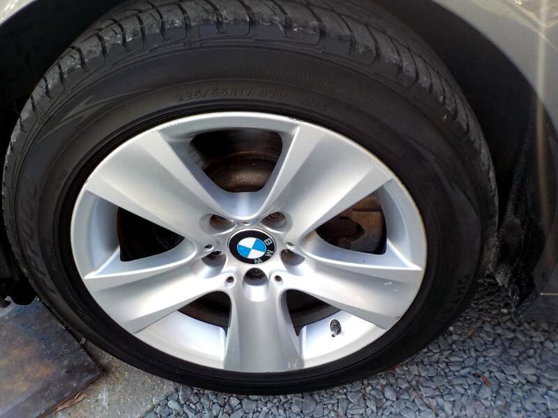 Used 2011 BMW 528i Sedan image 29