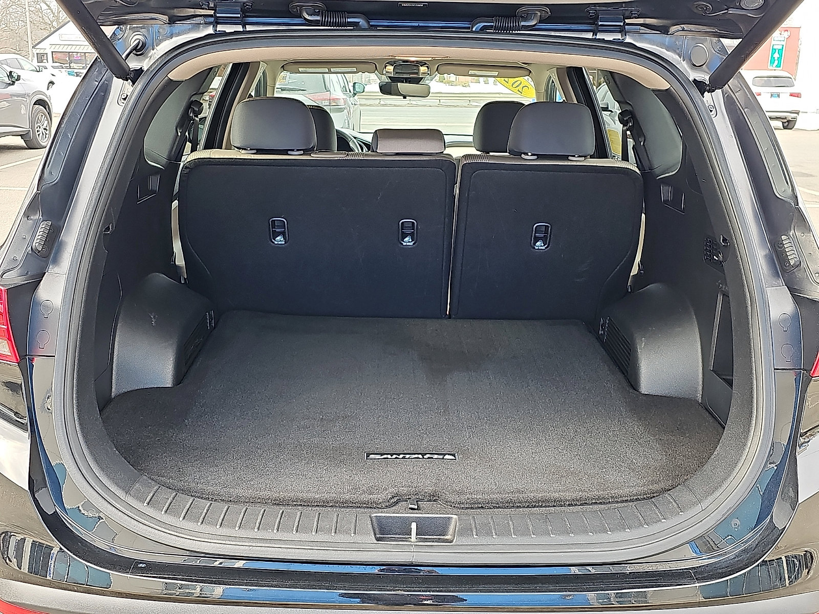 Used 2023 Hyundai Santa Fe SEL w/ Cargo Package image 30