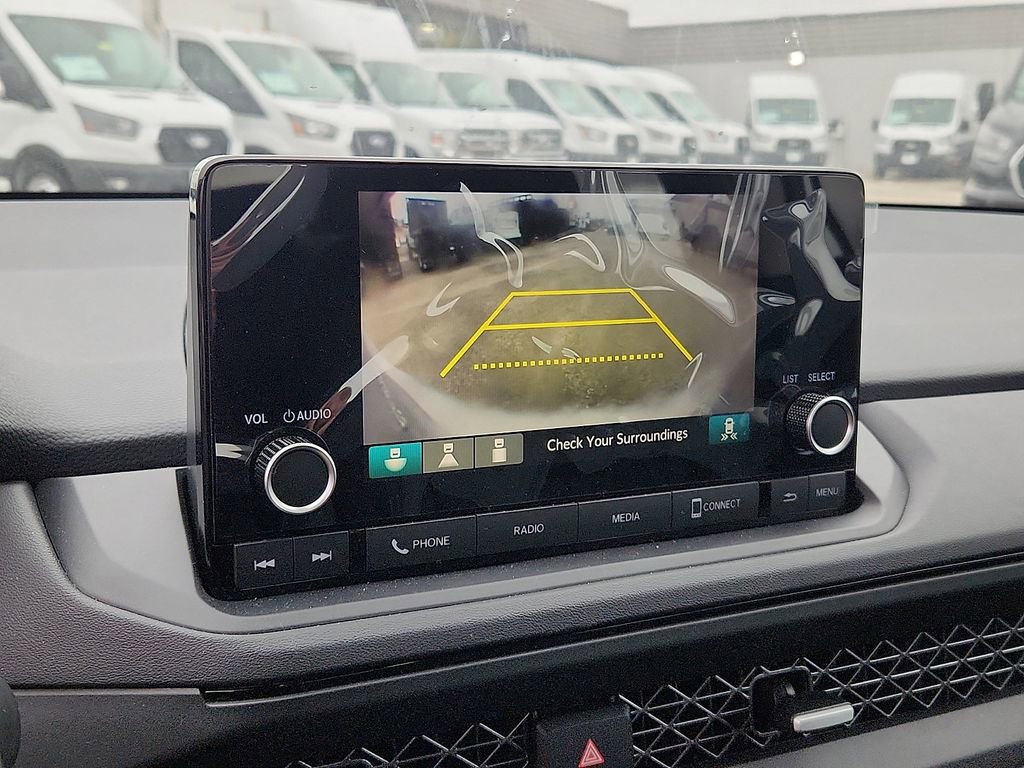 Used 2025 Honda Accord SE image 11