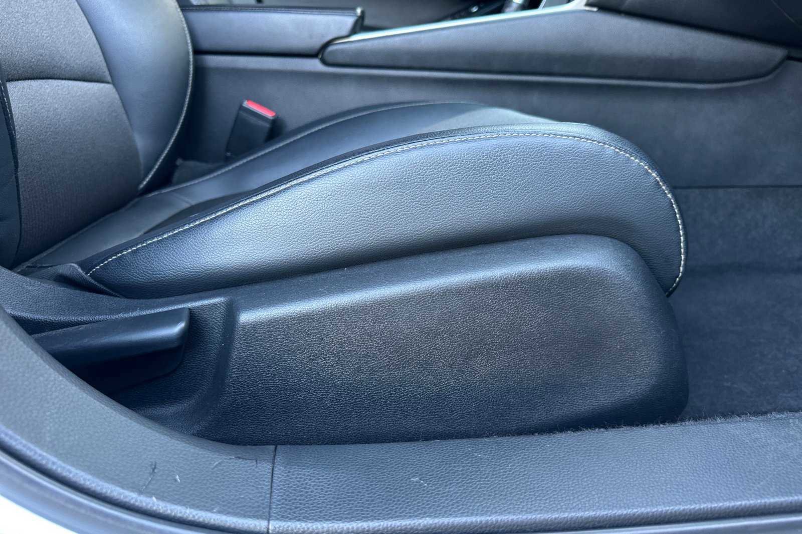 Used 2018 Honda Accord Sport image 21