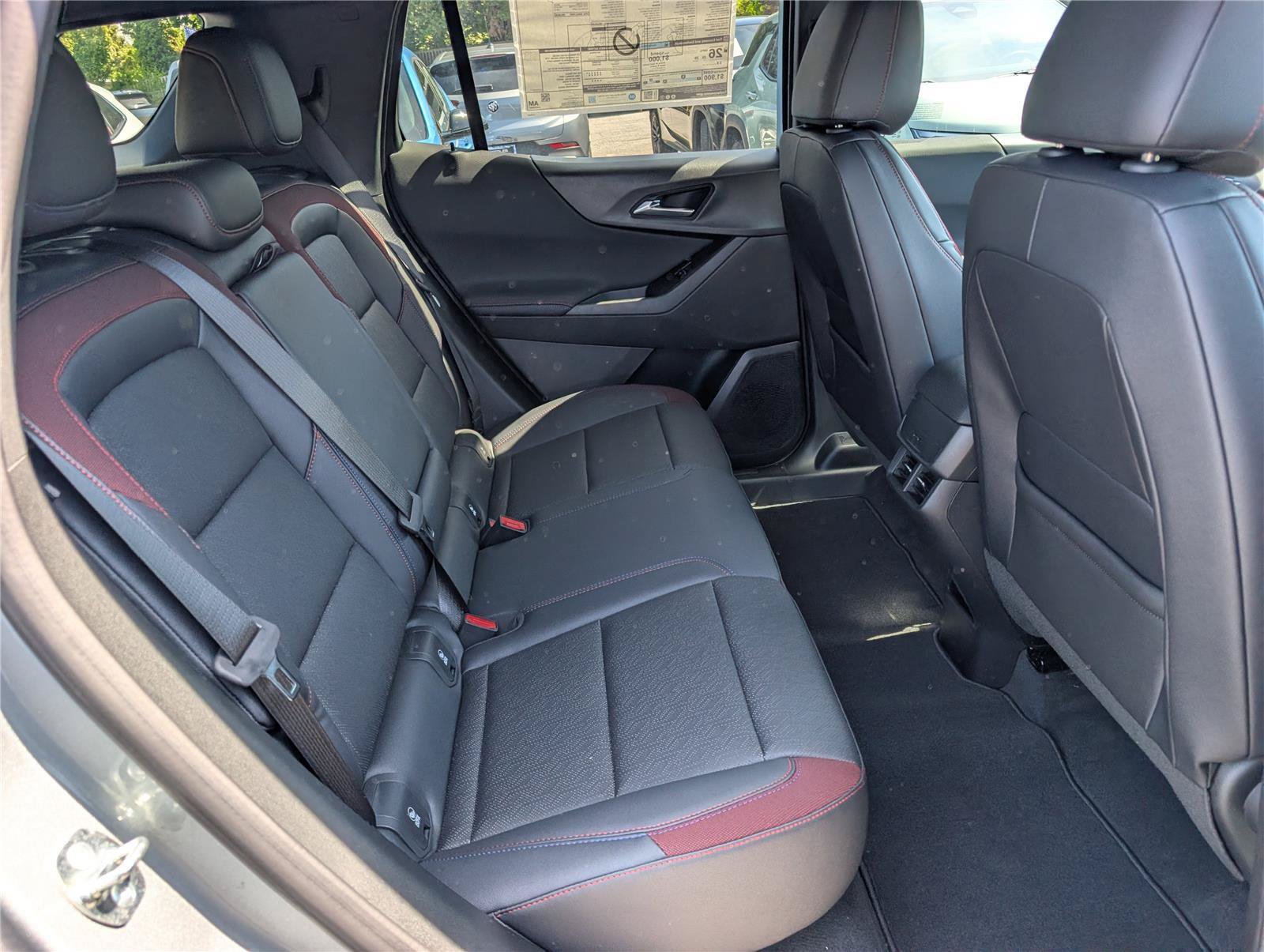 New 2026 Chevrolet Equinox RS w/ Safety and Technology Package AWD/4WD image 9