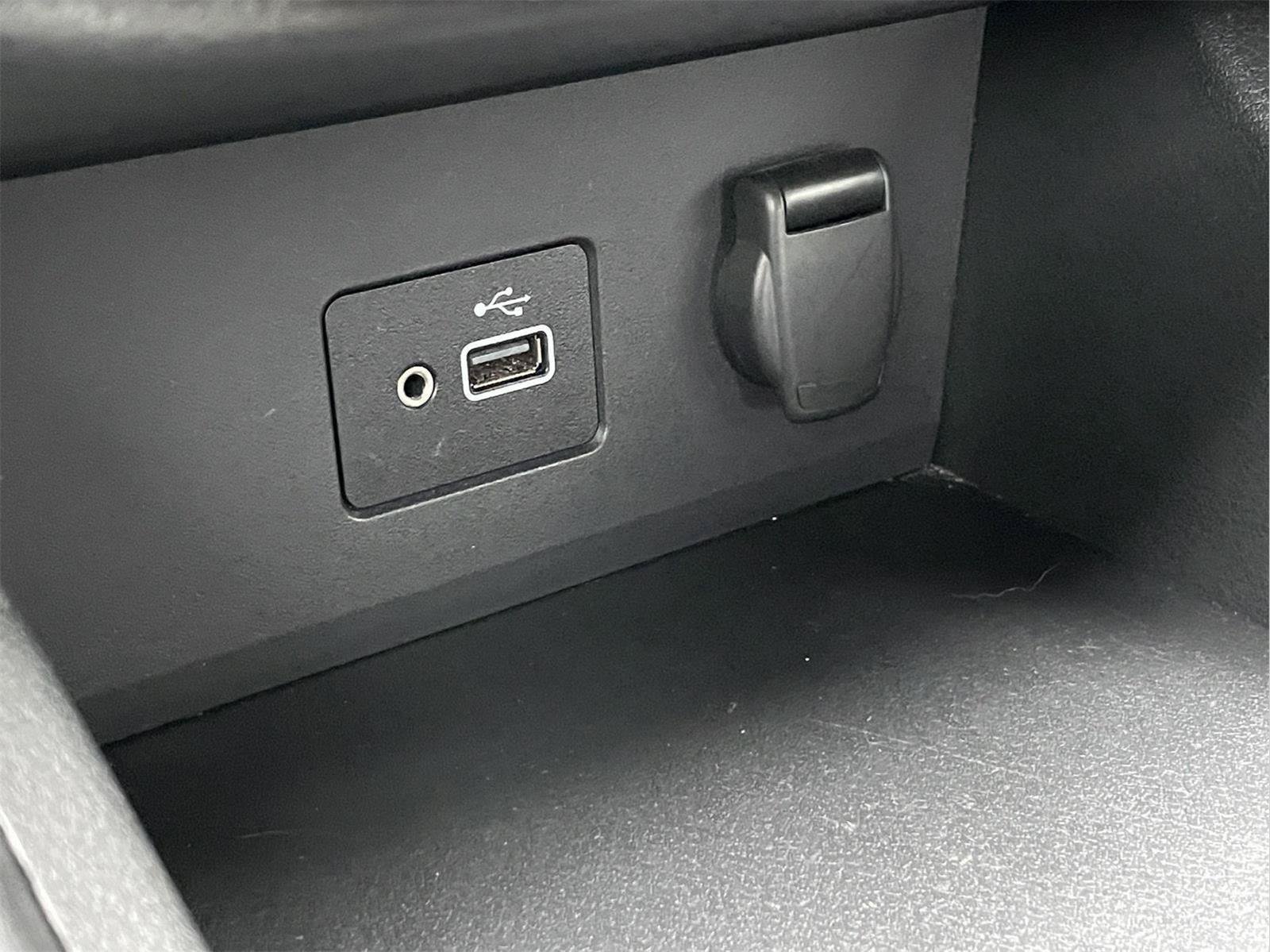 Used 2023 Nissan Sentra S FWD image 29