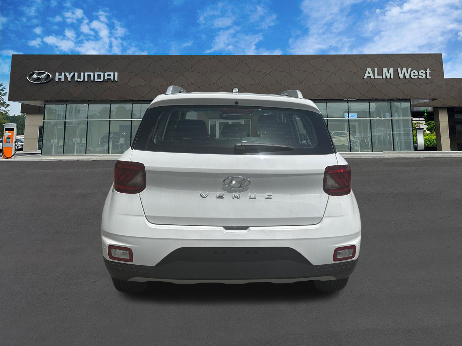 New 2026 Hyundai Venue SEL FWD image 7