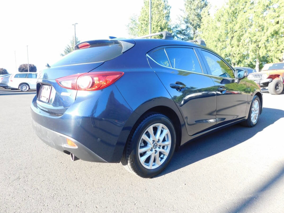 Used 2015 MAZDA MAZDA3 i Grand Touring image 2
