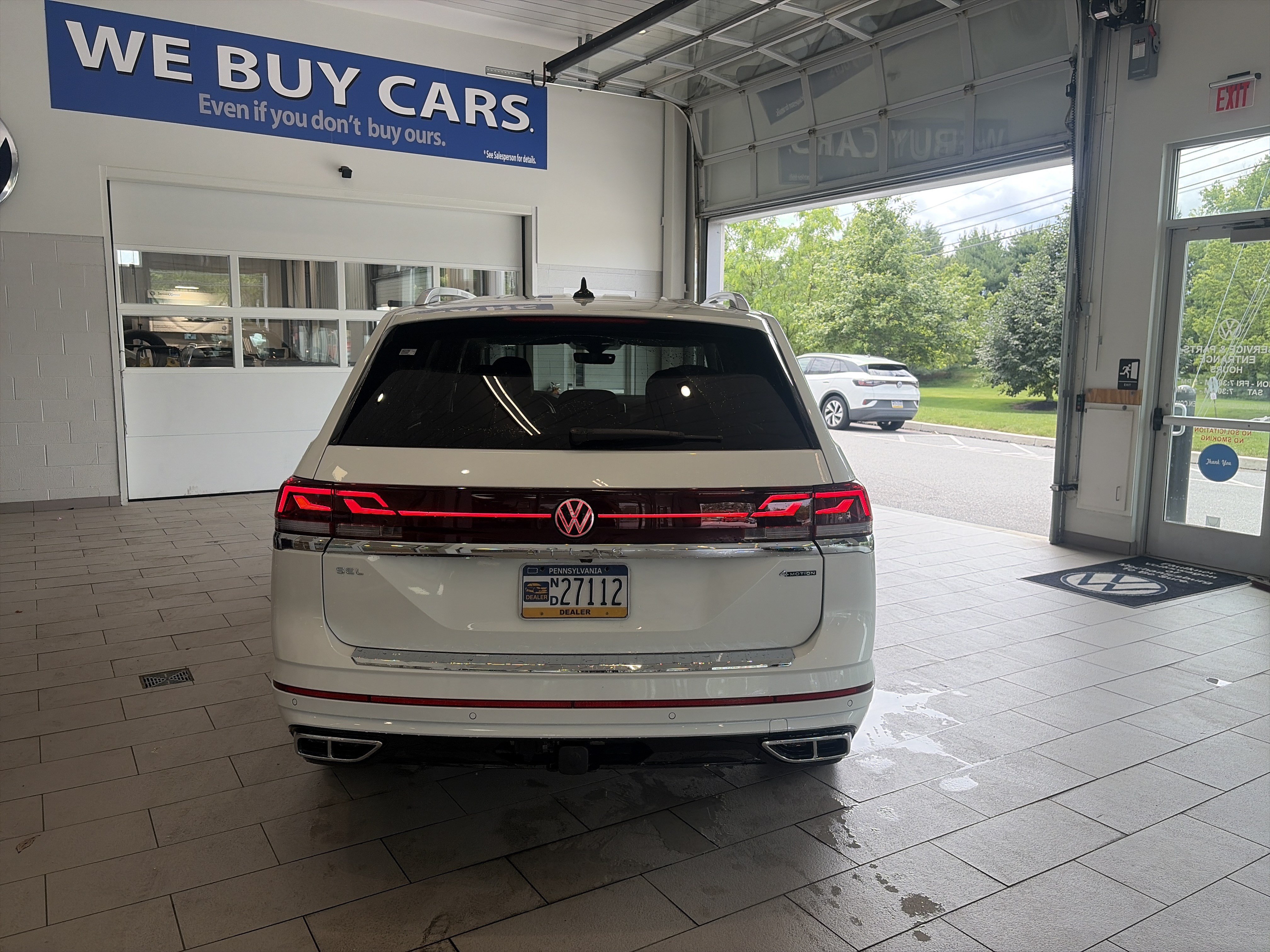 New 2026 Volkswagen Atlas SEL Premium R-Line AWD/4WD image 5