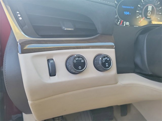 Used 2020 Cadillac Escalade Luxury w/ Escalade Sport Edition image 23