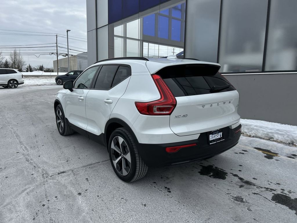 New 2026 Volvo XC40 B5 Plus w/ Protection Package Premier AWD/4WD image 6
