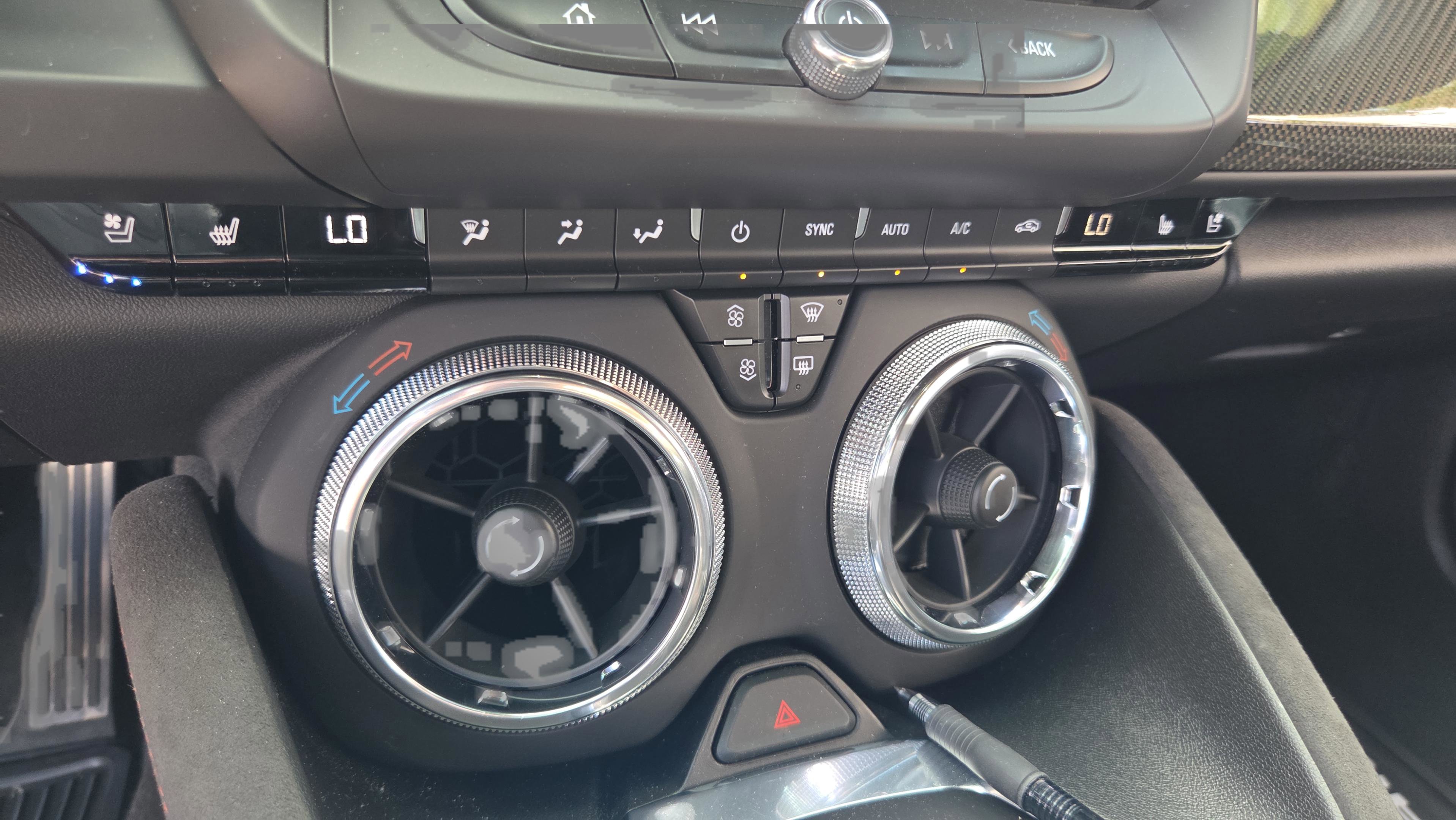 Used 2020 Chevrolet Camaro ZL1 image 25