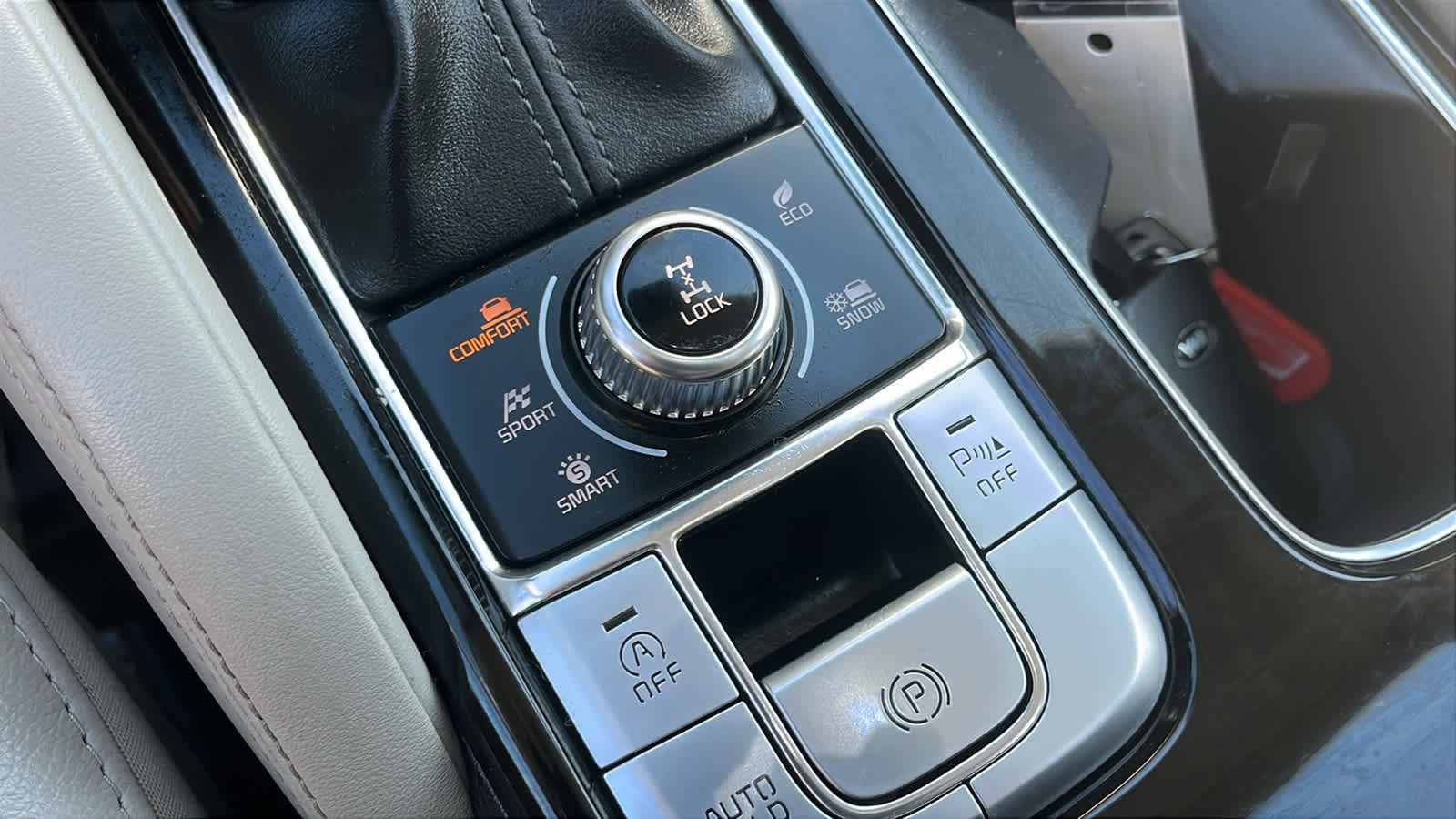 Used 2020 Kia Telluride EX AWD/4WD image 22