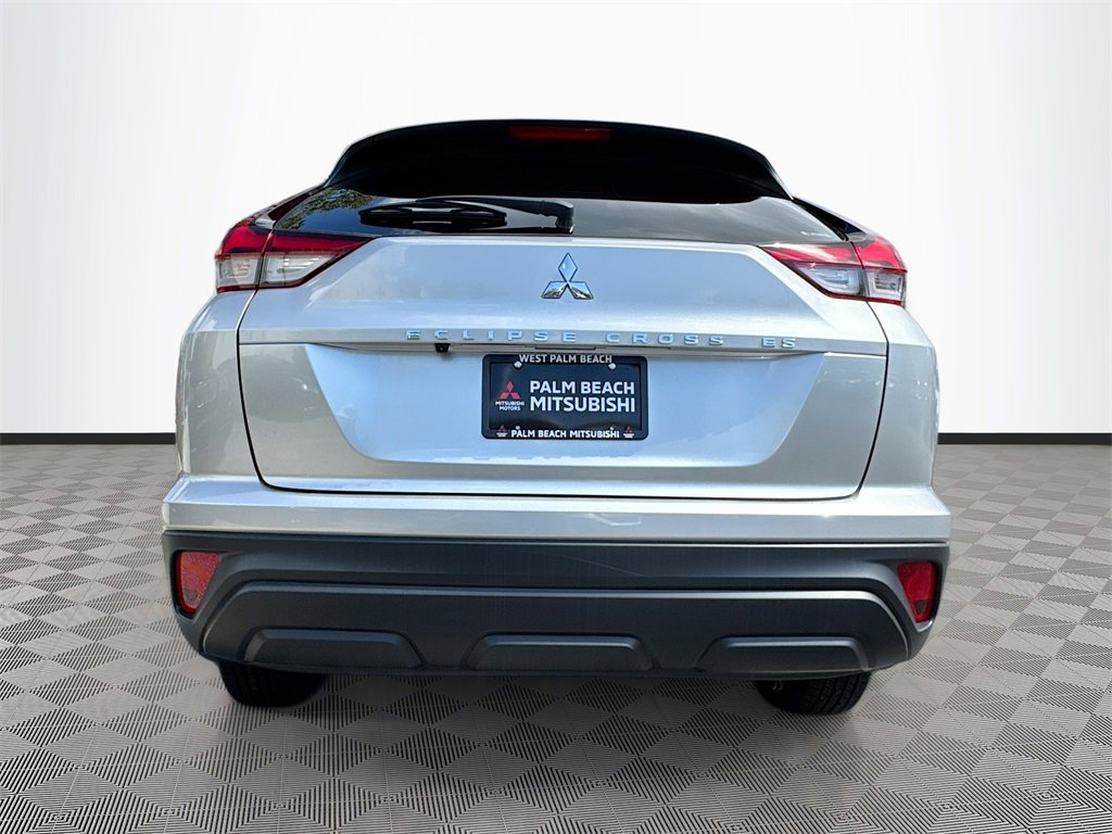 Used 2025 Mitsubishi Eclipse Cross ES image 7