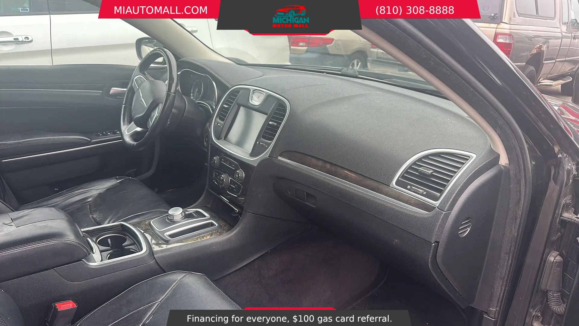Used 2016 Chrysler 300 C AWD/4WD image 10