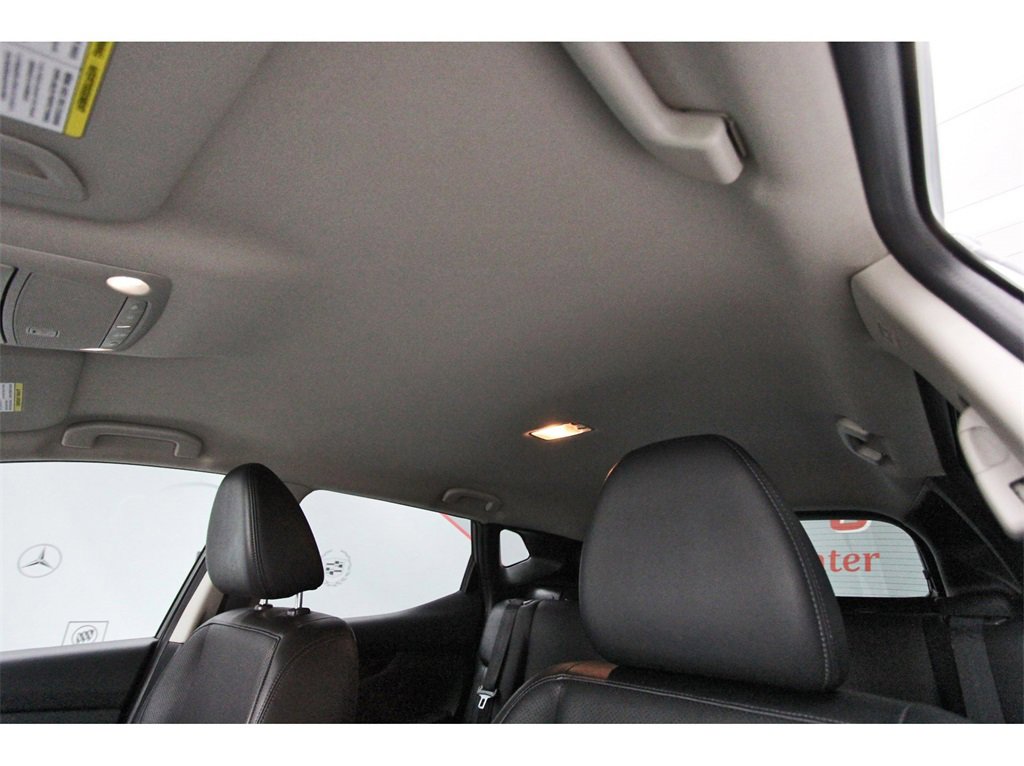 Certified 2022 Nissan Rogue Sport SL image 28