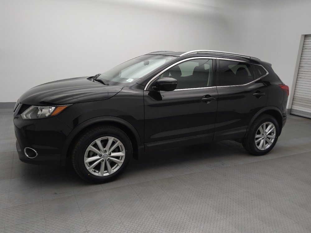 Used 2018 Nissan Rogue Sport SV w/ SV All-Weather Package image 2