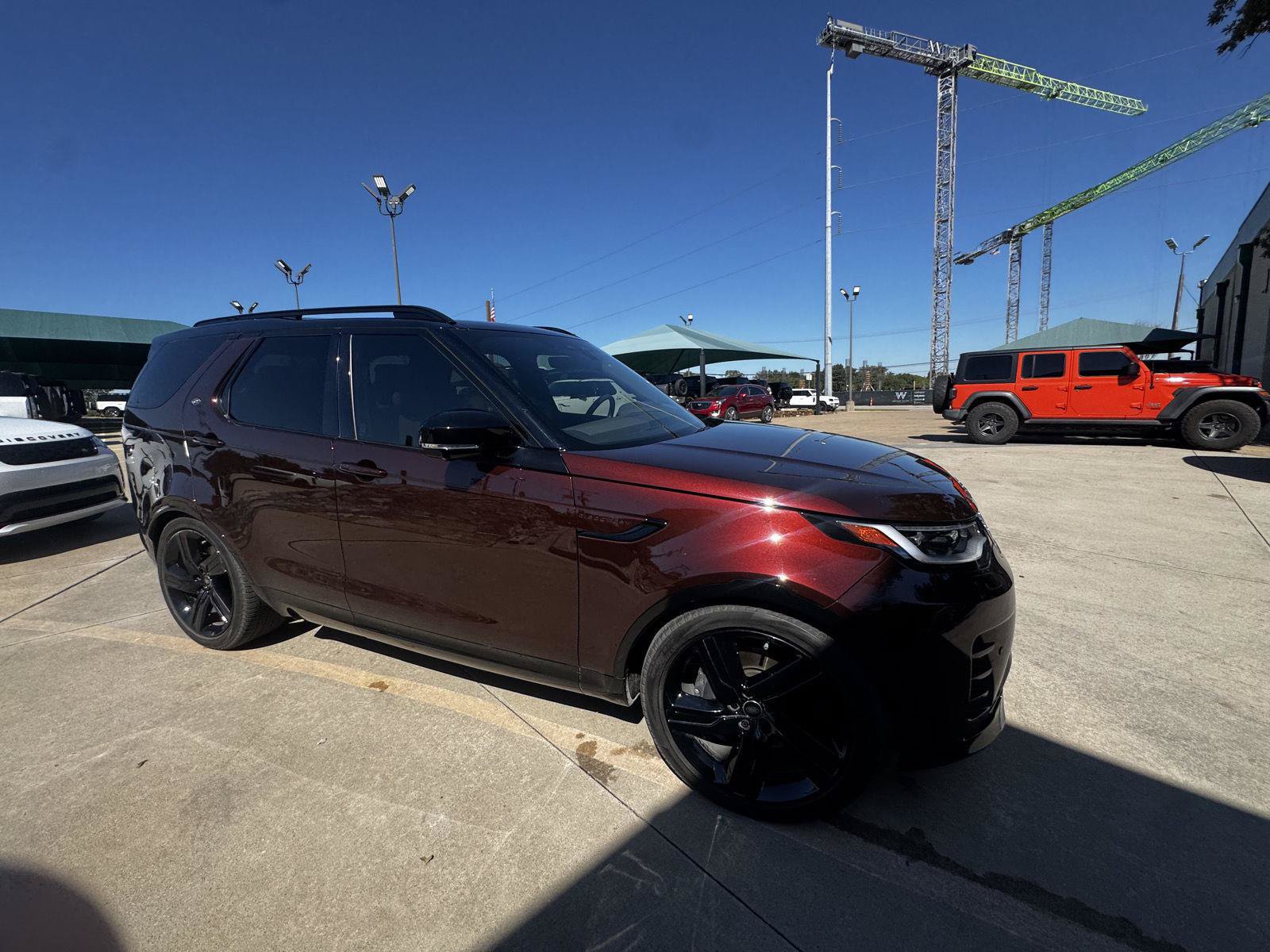 Certified 2026 Land Rover Discovery Limited Edition AWD/4WD image 10