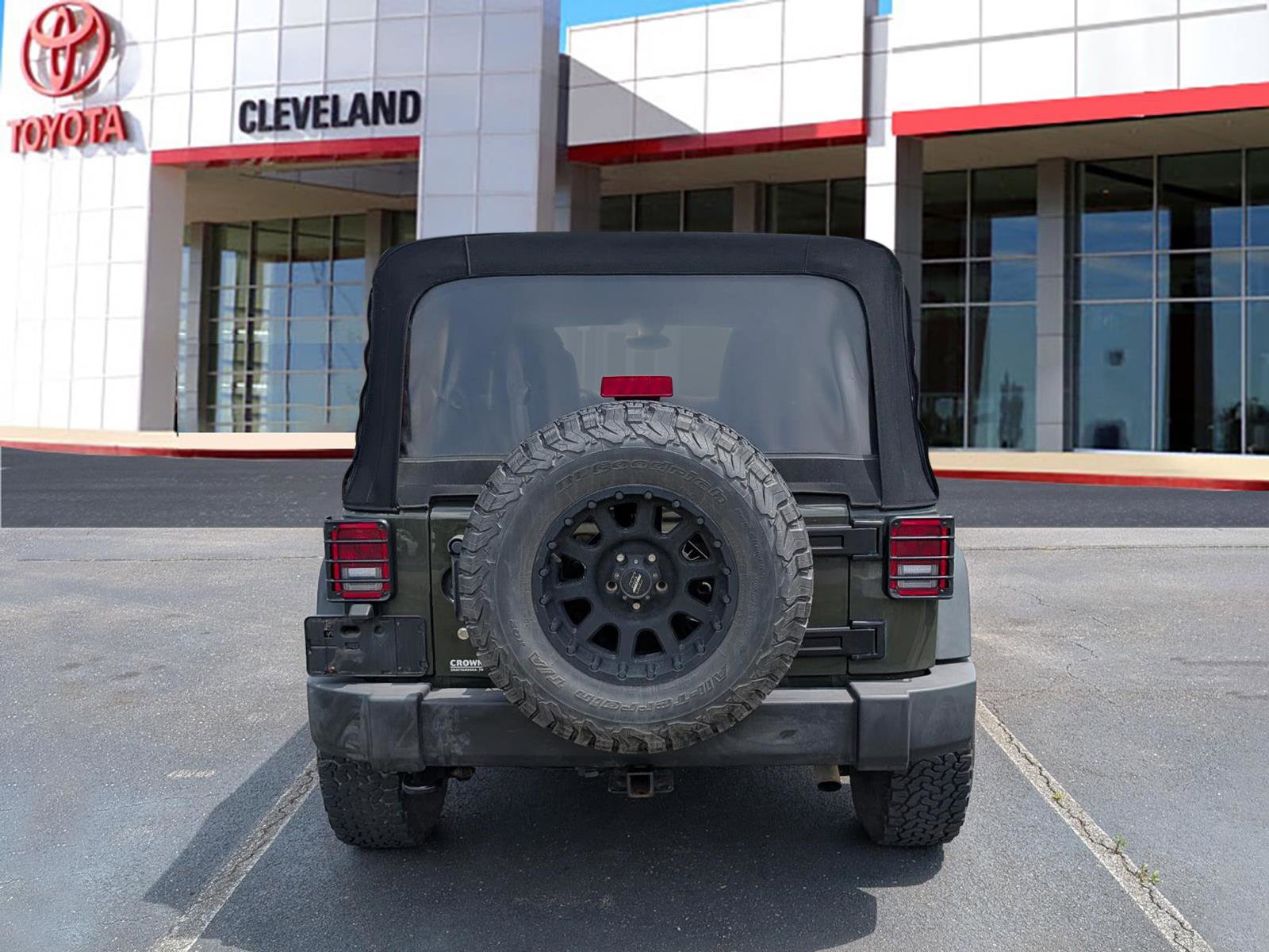 Used 2015 Jeep Wrangler Unlimited Sport w/ Quick Order Package 24S AWD/4WD image 6