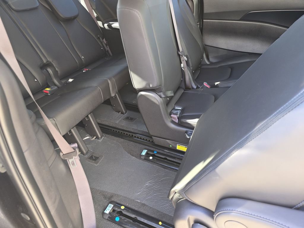 New 2026 Kia Carnival SX w/ SX Dark Edition Package image 20