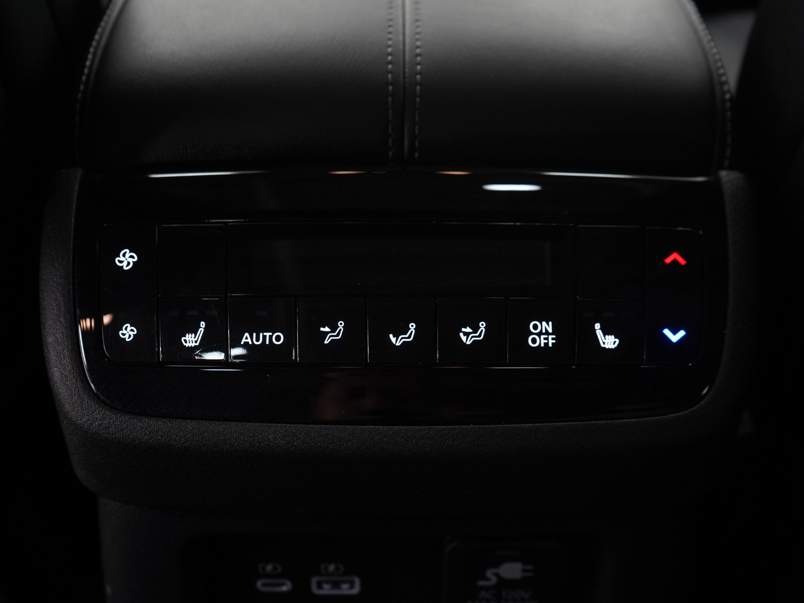 Used 2024 INFINITI QX60 Sensory AWD/4WD image 23