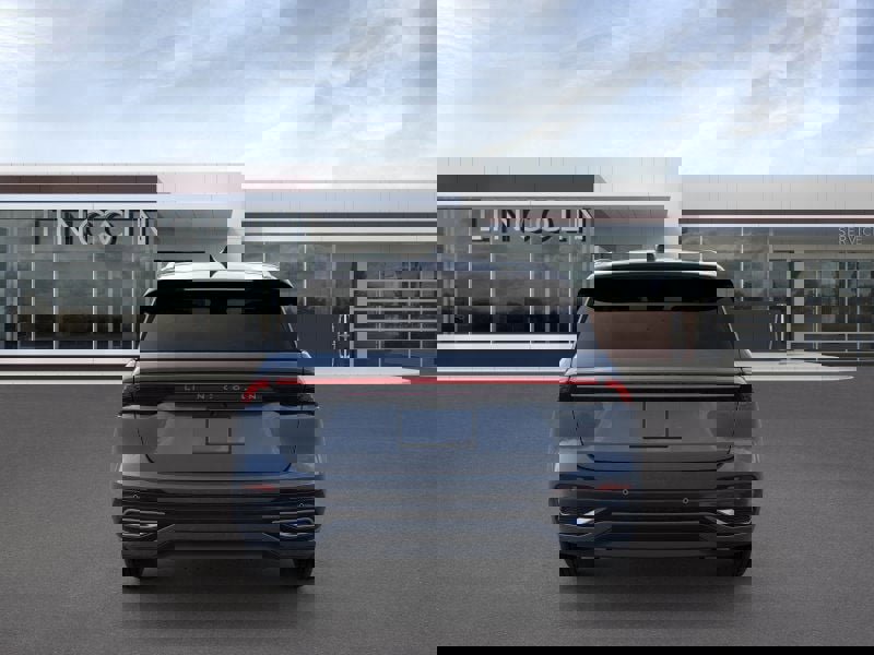 New 2026 Lincoln Nautilus Reserve image 5